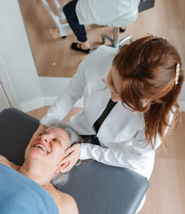 Atendimento de Fisioterapia com Reabilação Vestibular